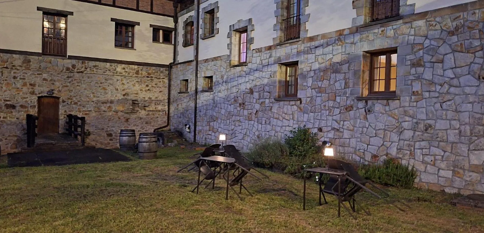 Hotel Artea Errota Zamudio 2*,  Spain
